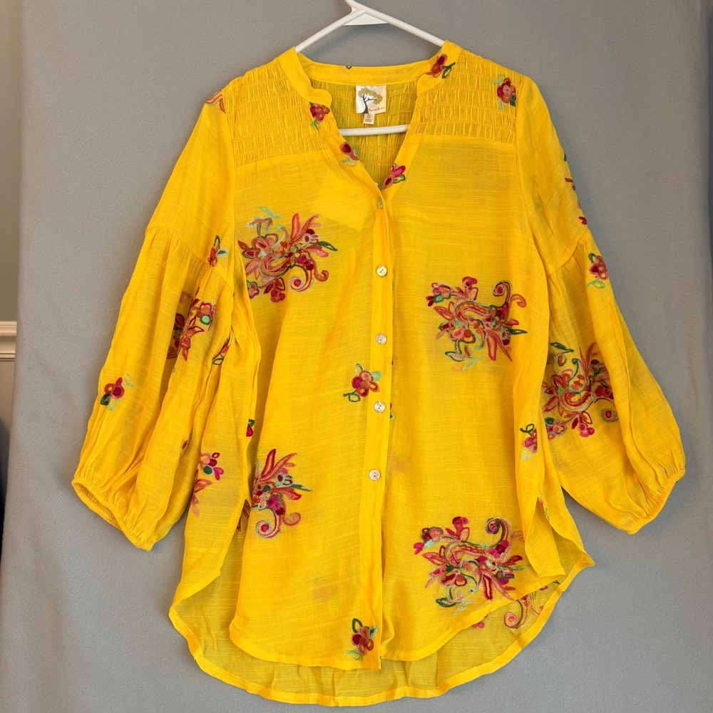 NWT Fig & Flower Yellow Embroidered Floral Button Down Blouse Boho Top Small